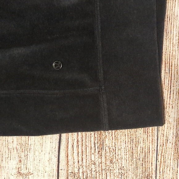 Lululemon Size 4 Every Moment Crew - Picture 3 of 5